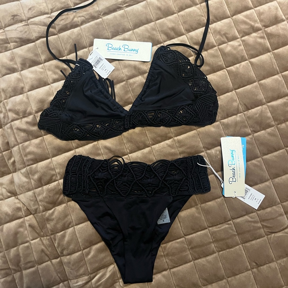 Never been worn beautiful set by Beach Bunny